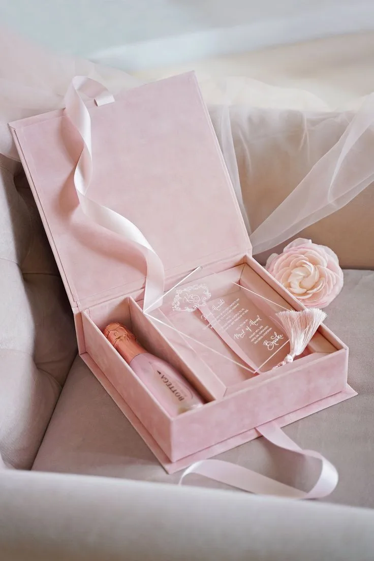 Custom Packaging USA, Custom Printed Boxes - Bridesmaid Invitation Boxes