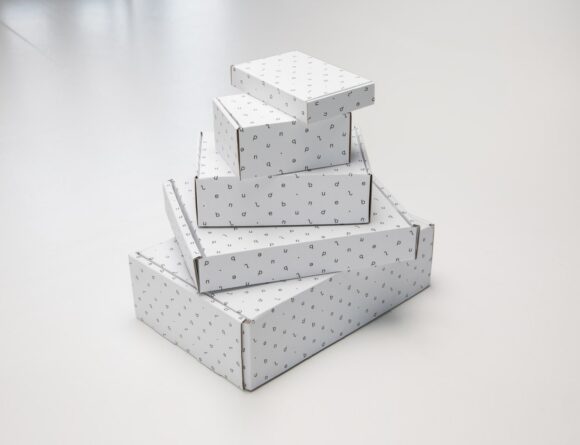 Custom Packaging USA, Custom Printed Boxes - White Mailer Boxes